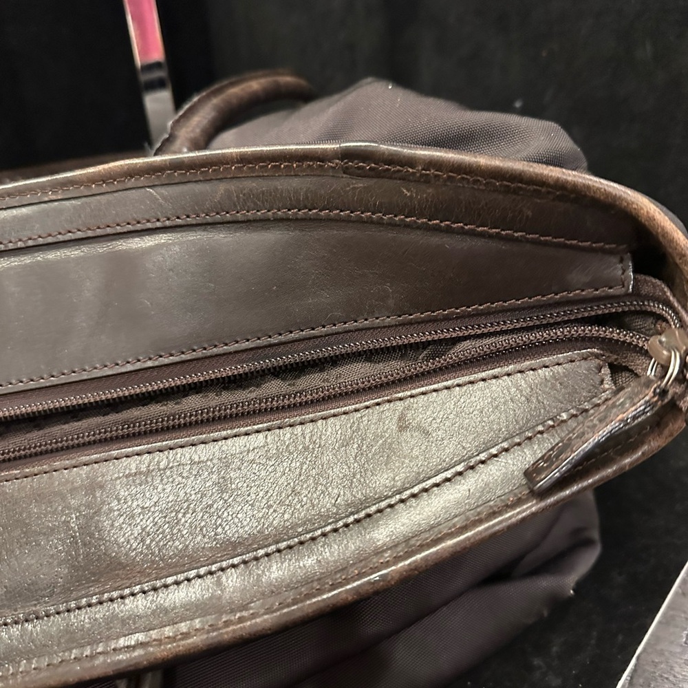 Gucci Dark Brown  Tote Bag with Leather Handles - Picture 10 of 16